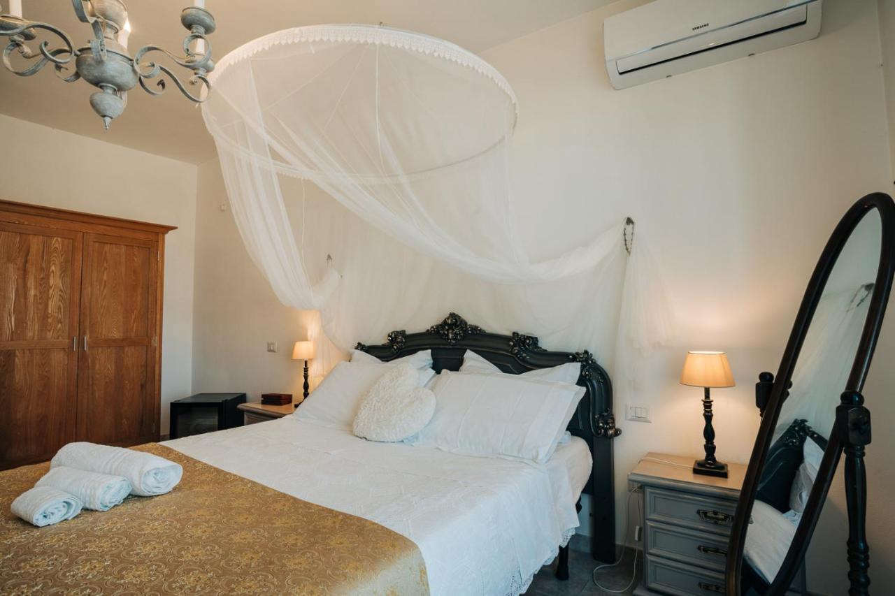 Bed and Breakfast Juniper Bay Portoscuso Exterior foto